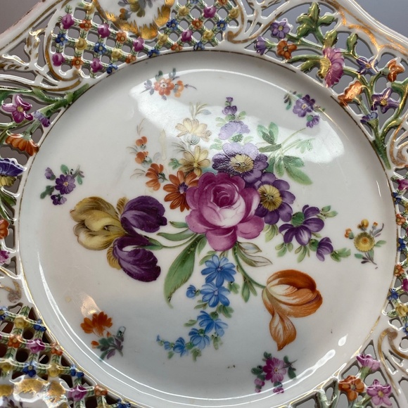 EARLY 1932-44 SCHUMANN BAVARIA CHATEAU DRESDEN ROYAL DRESNER ART SALAD PLATES - Picture 3 of 12